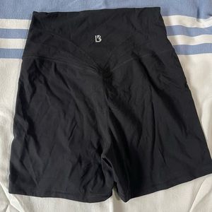 Buffbunny Siren Short